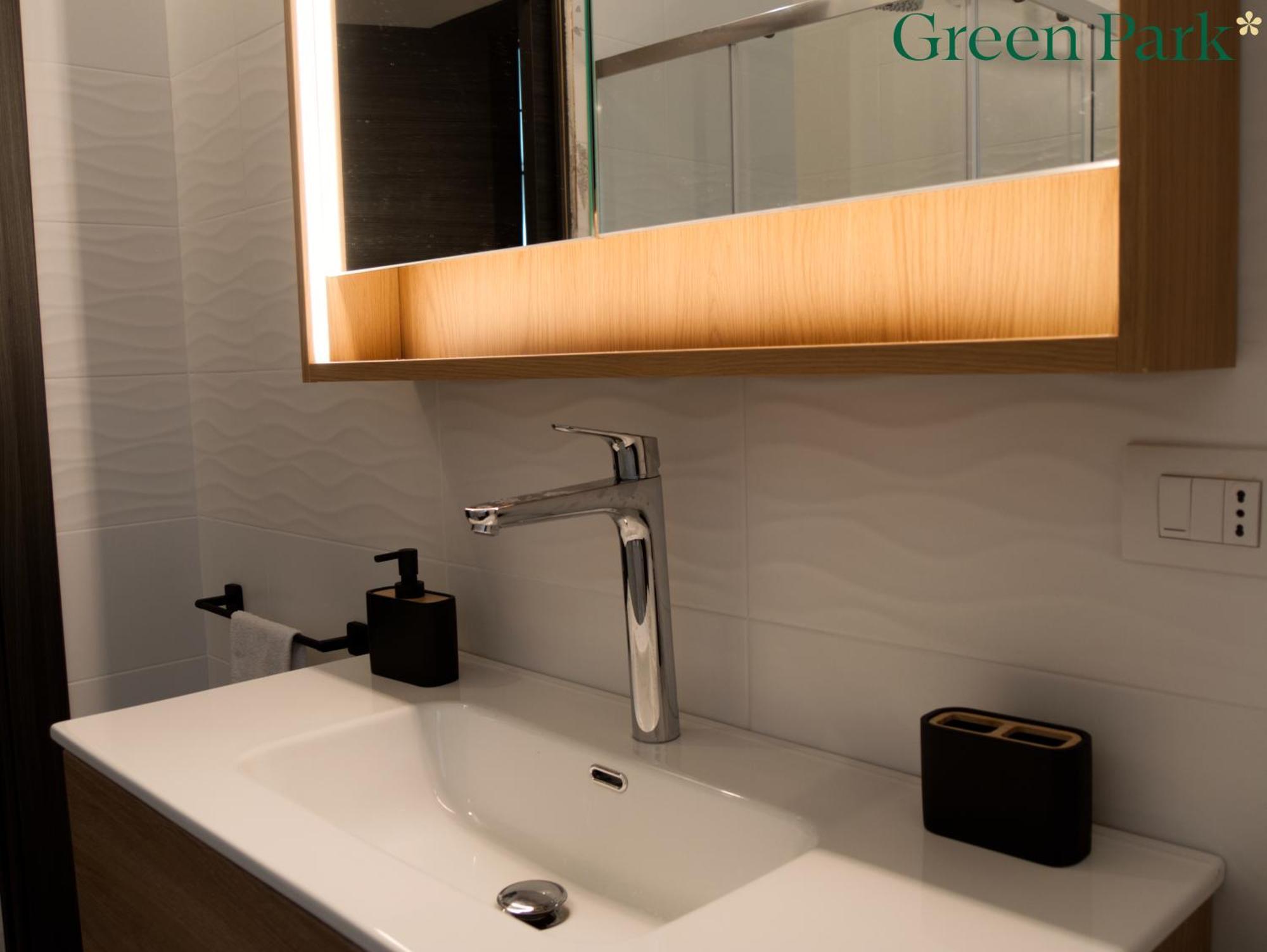 Green Park San Donato Milanese Εξωτερικό φωτογραφία